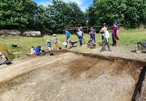 Study abroad dig site